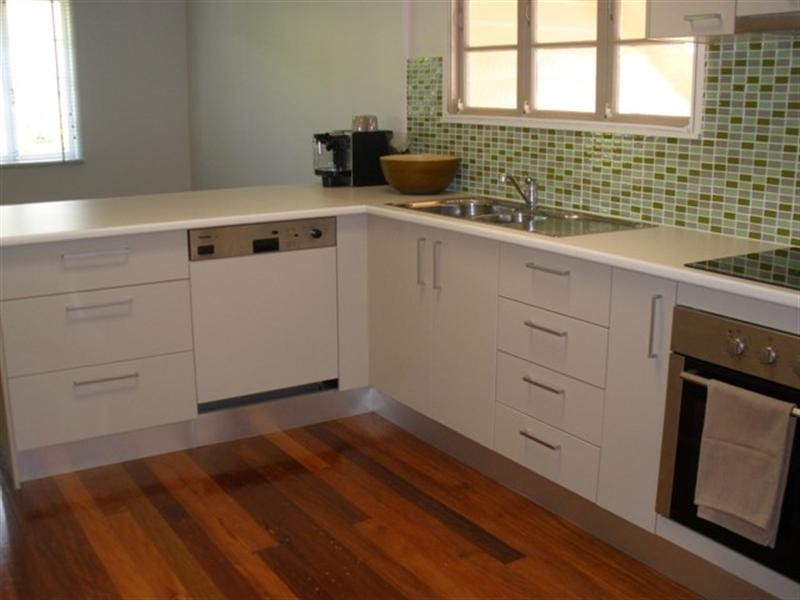 23 Weal Avenue, Tarragindi QLD 4121