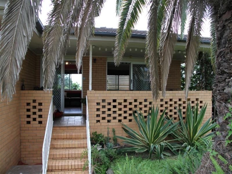 15 Vasey Street, Moorooka QLD 4105