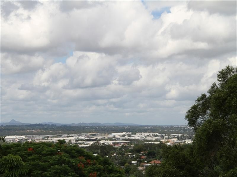 15 Vasey Street, Moorooka QLD 4105