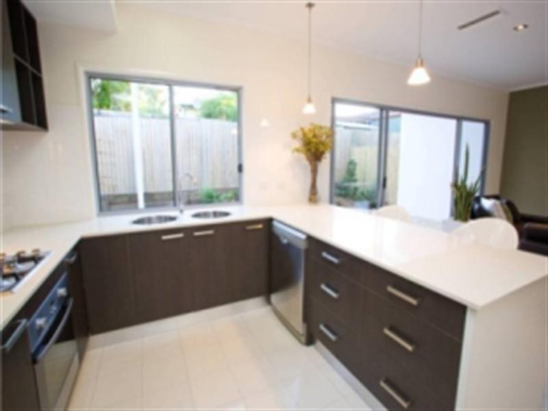 4/106 Gainsborough Street, Moorooka QLD 4105