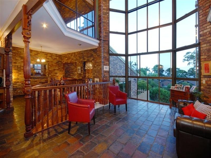 16 Tamarang Street, Tarragindi QLD 4121