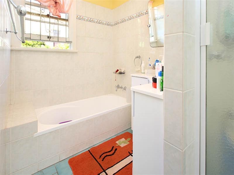 19 Mayfield Road, Moorooka QLD 4105