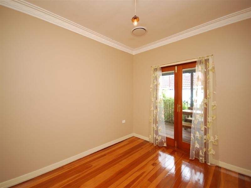 9 Clyde Street, Moorooka QLD 4105