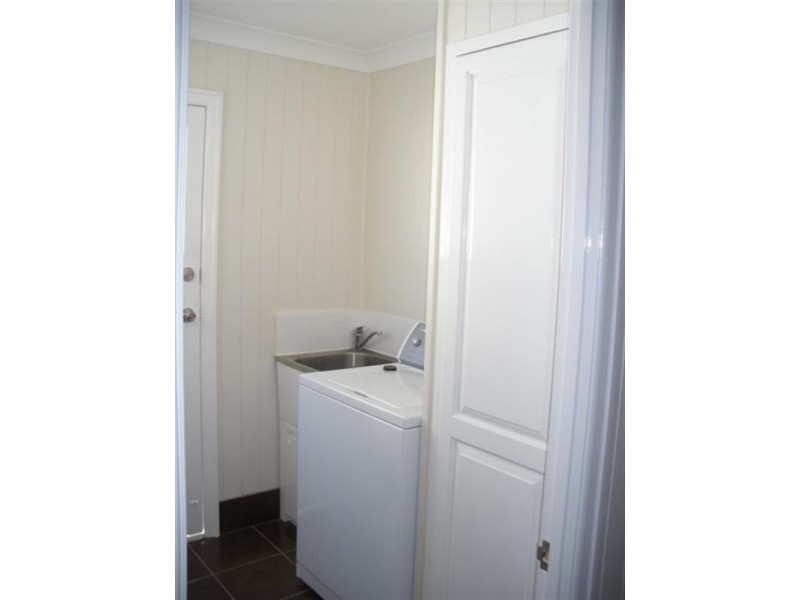 65 Fegen Drive, Moorooka QLD 4105