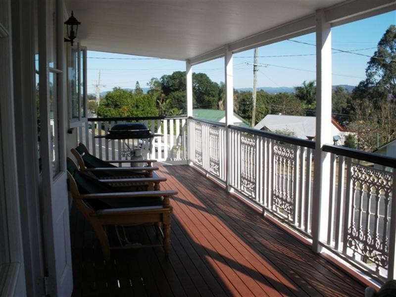 65 Fegen Drive, Moorooka QLD 4105