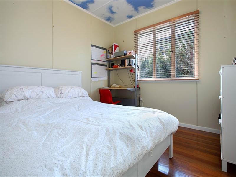 5 Debra Street, Salisbury QLD 4107