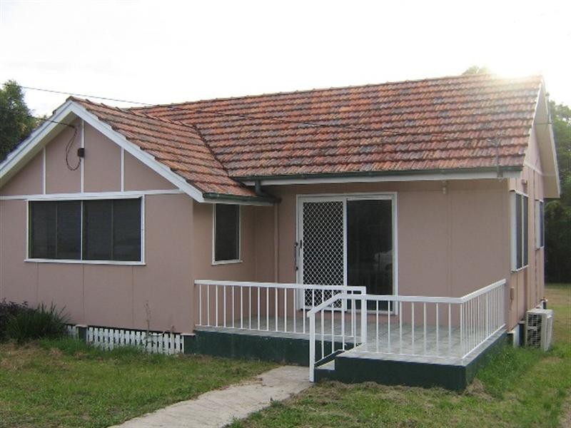 4 Nettleton Crescent, Moorooka QLD 4105