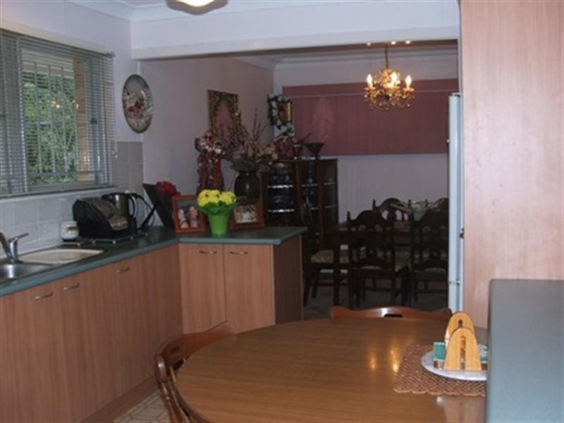 19 Portsdown Street, Salisbury QLD 4107