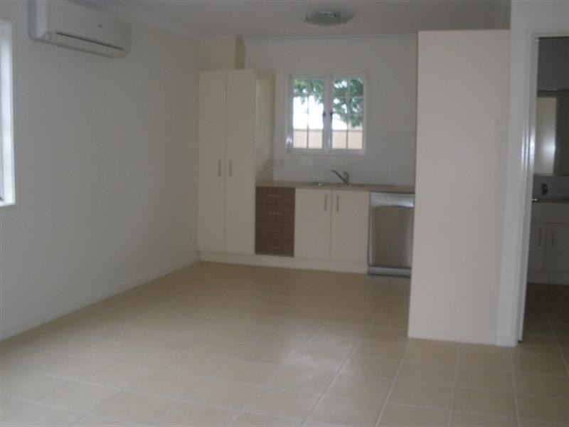 17a/87-91 Beaudesert Road, Moorooka QLD 4105