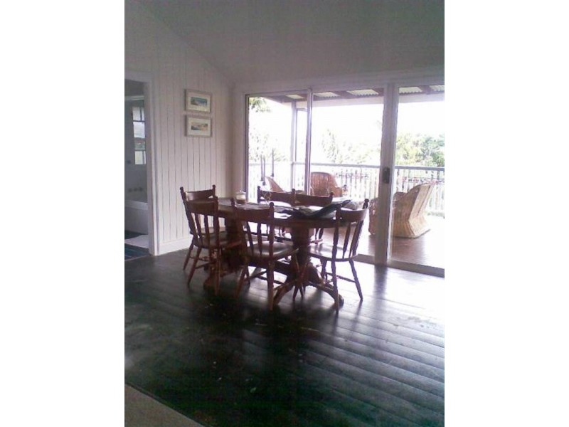 13 Archibald Street, Fairfield QLD 4103