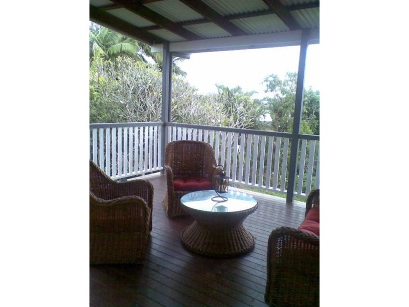 13 Archibald Street, Fairfield QLD 4103