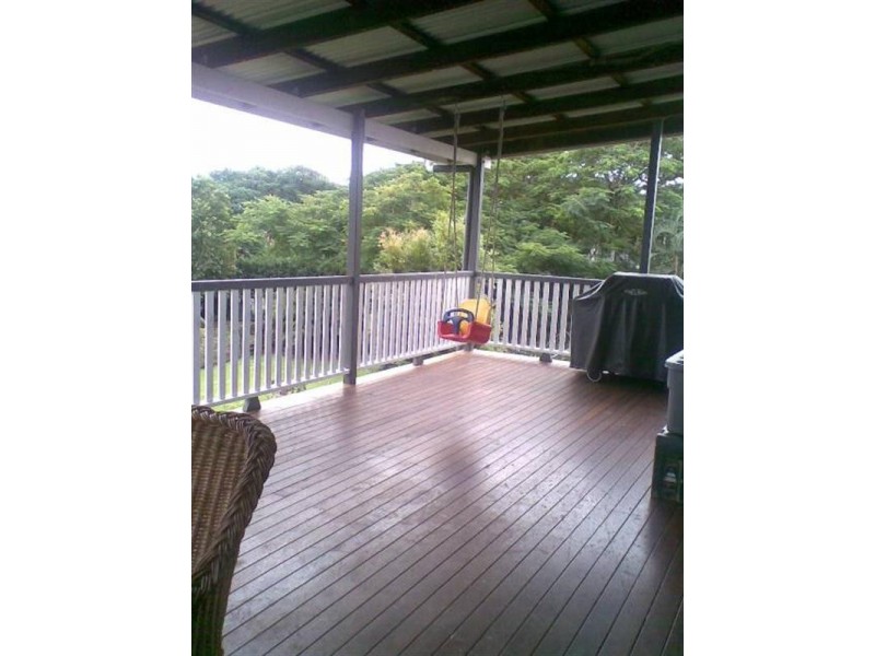 13 Archibald Street, Fairfield QLD 4103