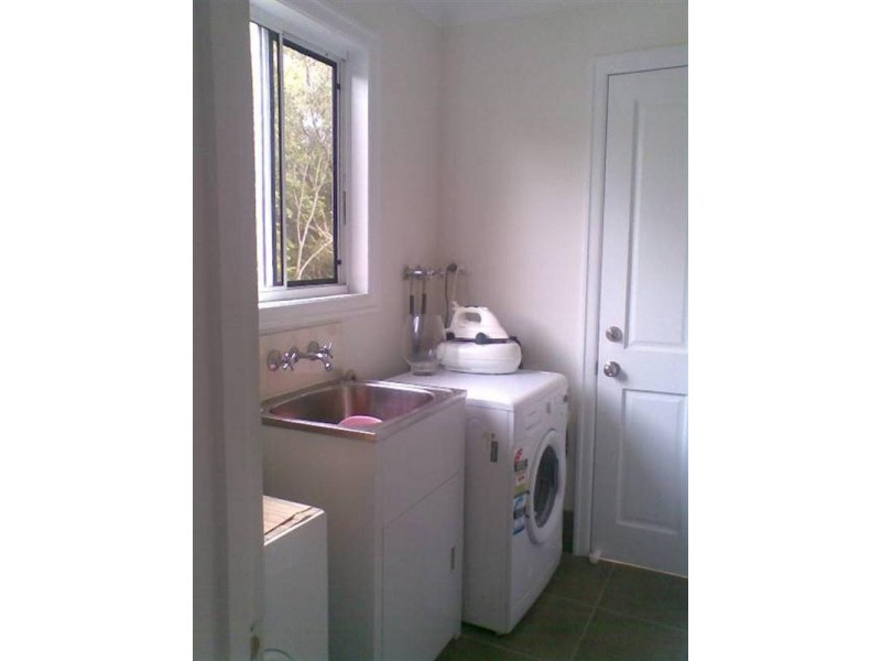 13 Archibald Street, Fairfield QLD 4103