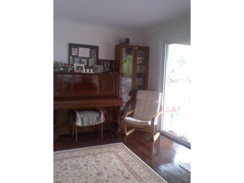 13 Archibald Street, Fairfield QLD 4103