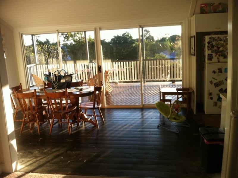 13 Archibald Street, Fairfield QLD 4103