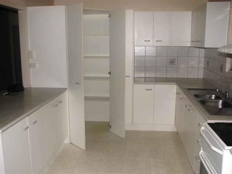 63 Longeuval Street, Annerley QLD 4103