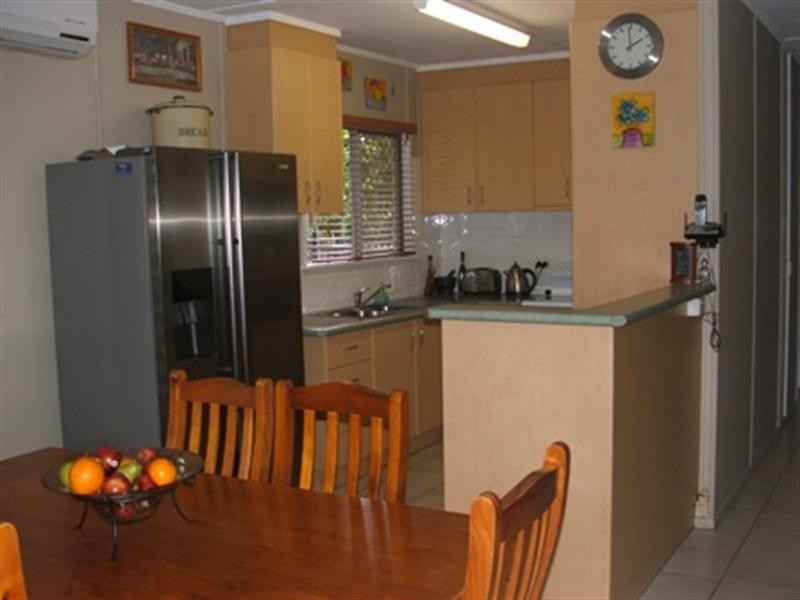 80 Hammersmith Street, Coopers Plains QLD 4108