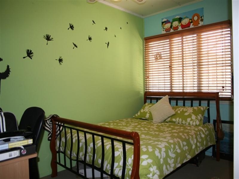 80 Hammersmith Street, Coopers Plains QLD 4108