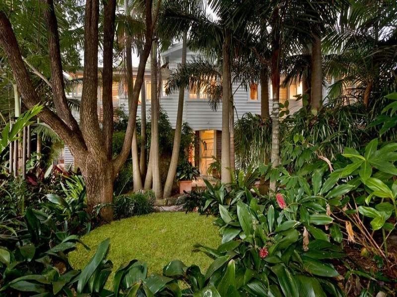4 Delville Avenue, Moorooka QLD 4105