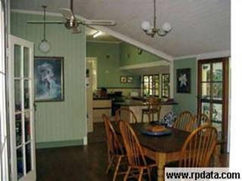 52 Heaslop Terrace, Annerley QLD 4103