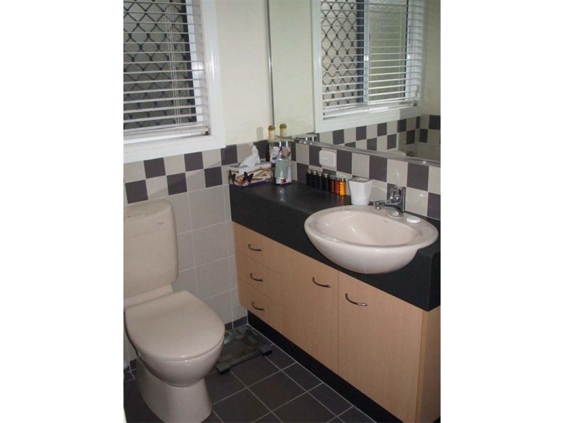 4/117 Ekibin Road, Annerley QLD 4103