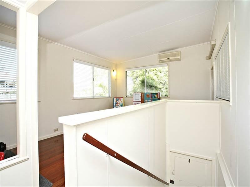 8 Fincastle Street, Moorooka QLD 4105