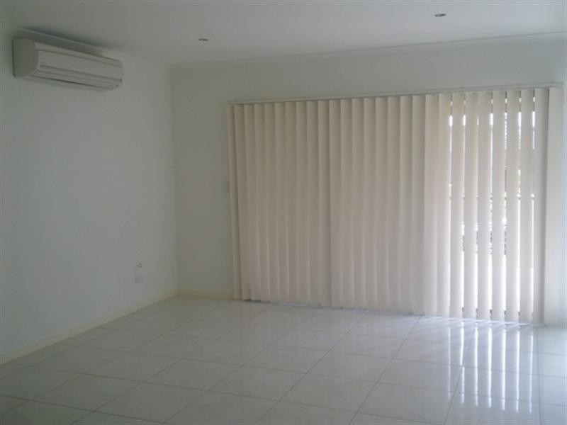 2/34 Wallace Street, Moorooka QLD 4105