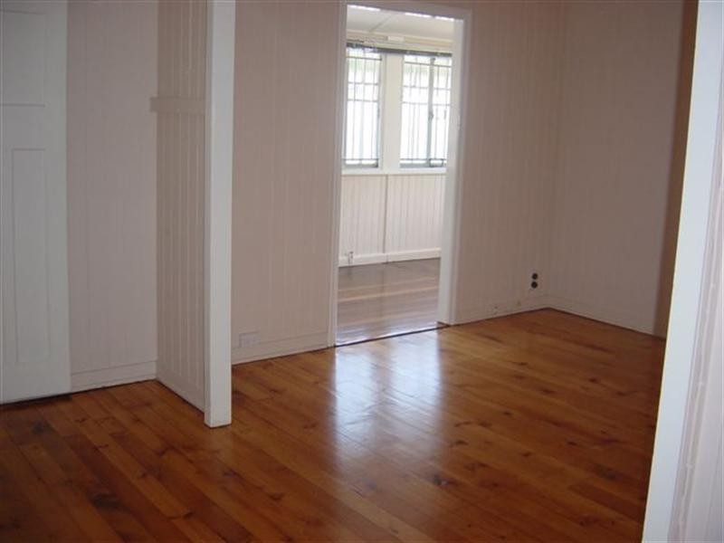 15 Glendale Grove, Moorooka QLD 4105