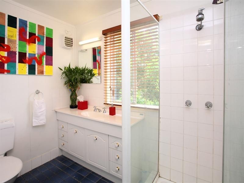 152 Fairfield Road,, Fairfield QLD 4103