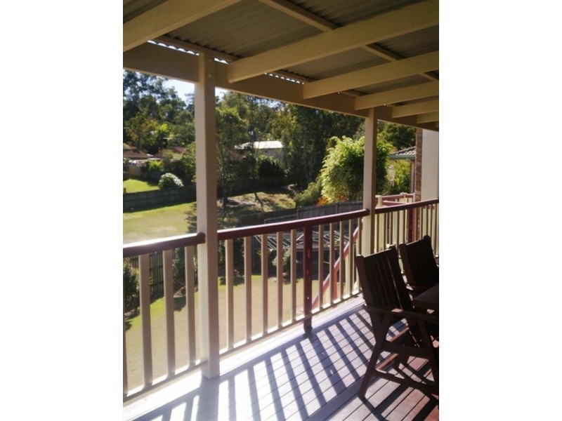 6 Bunya Close, Seventeen Mile Rocks QLD 4073