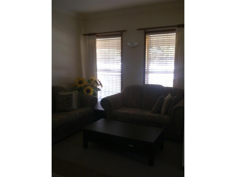 6 Bunya Close, Seventeen Mile Rocks QLD 4073