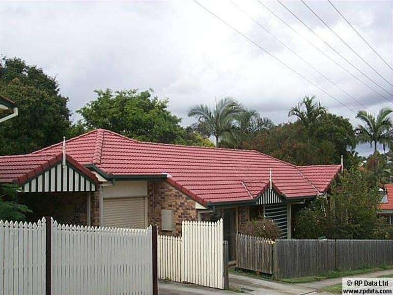 62 Vale Street, Moorooka QLD 4105