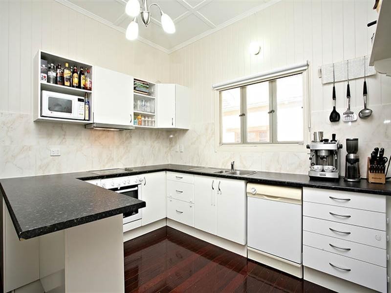 8 Fincastle Street, Moorooka QLD 4105