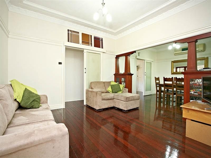 8 Fincastle Street, Moorooka QLD 4105