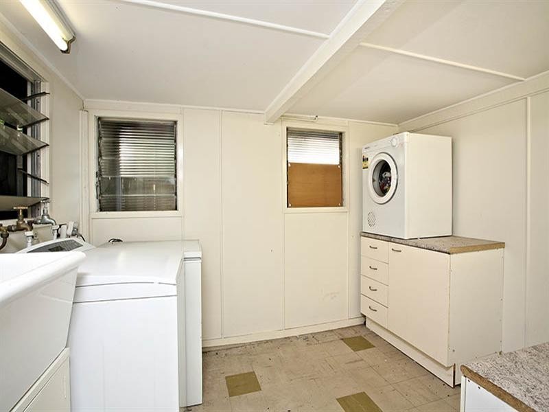 8 Fincastle Street, Moorooka QLD 4105