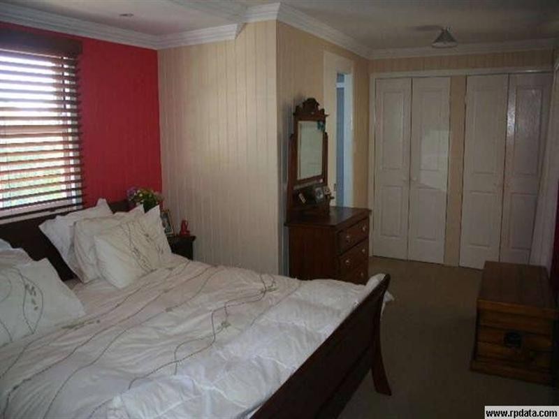 31 Holmes Street, Moorooka QLD 4105