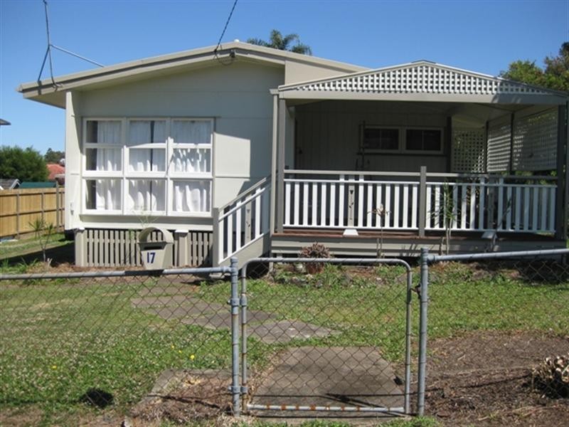 17 Courtland Street, Salisbury QLD 4107