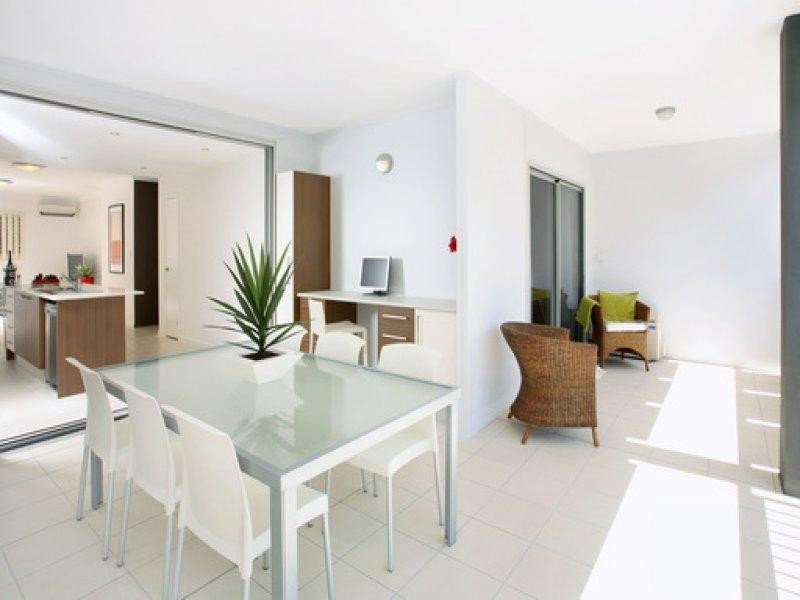 2/1 Redarc Street, Fairfield QLD 4103