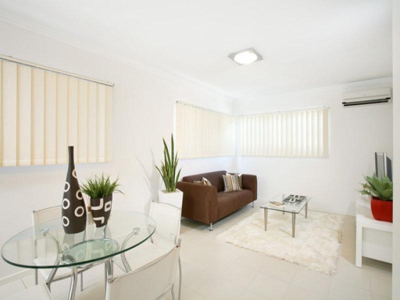 2/1 Redarc Street, Fairfield QLD 4103