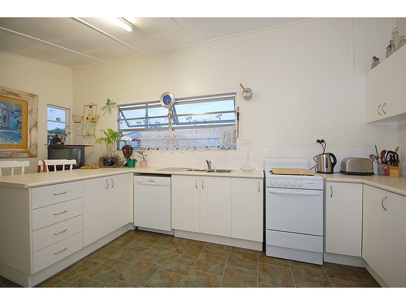 24 Vista Avenue, Tarragindi QLD 4121