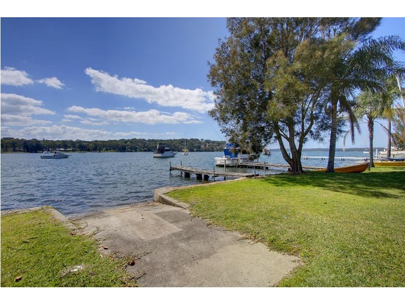 Brightwaters NSW 2264