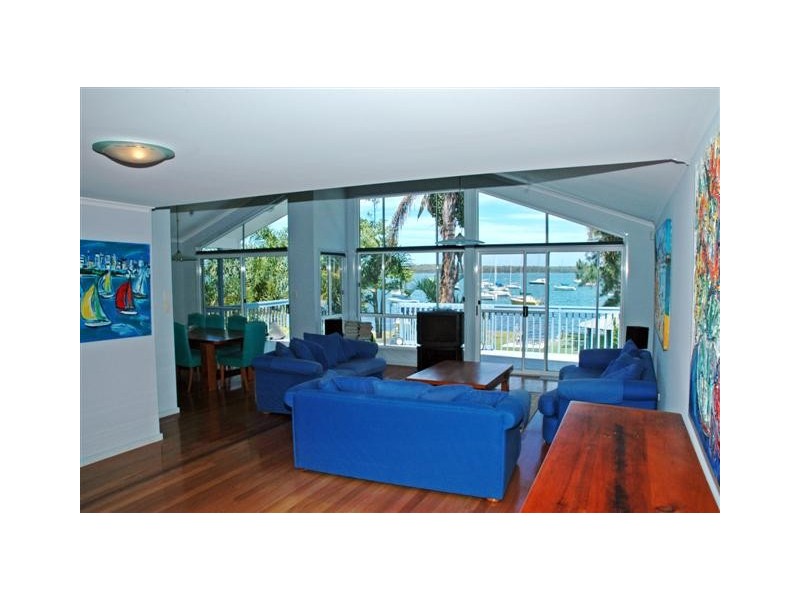 Sunshine NSW 2264