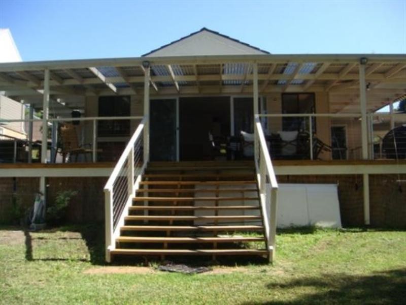 Windermere Park NSW 2264