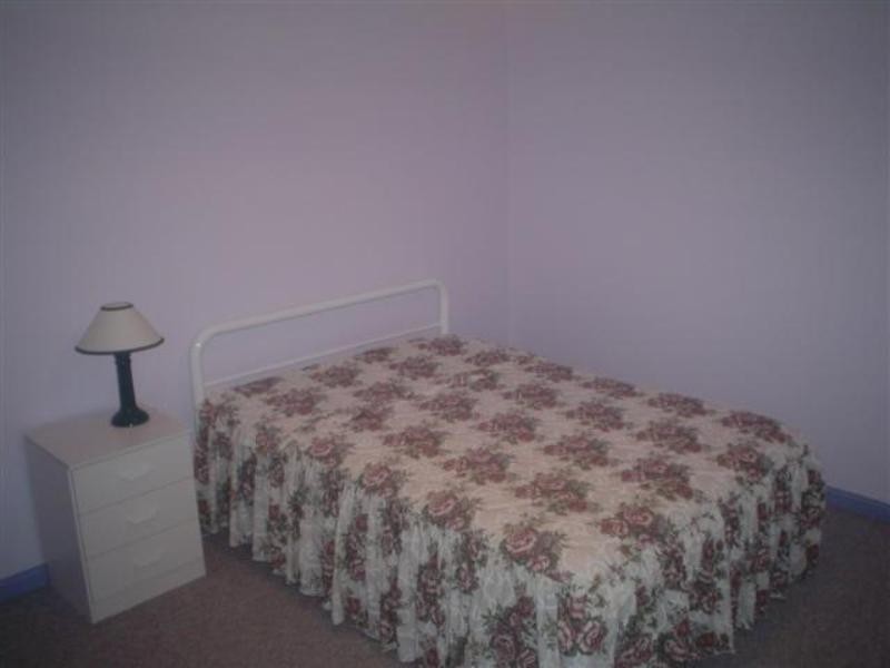 215 Grand Parade, Bonnells Bay NSW 2264