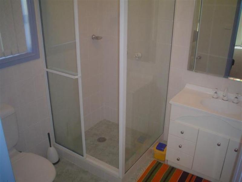 215 Grand Parade, Bonnells Bay NSW 2264