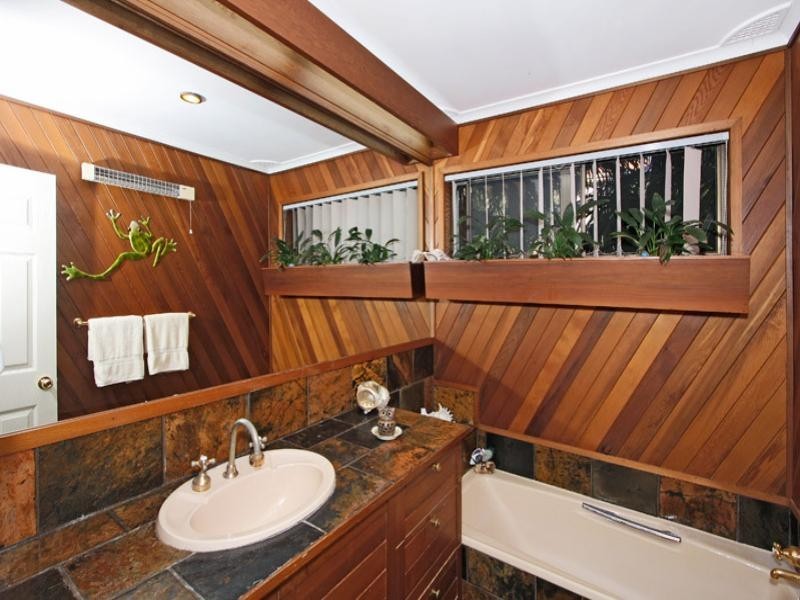 39 Dandaraga Road, Brightwaters NSW 2264