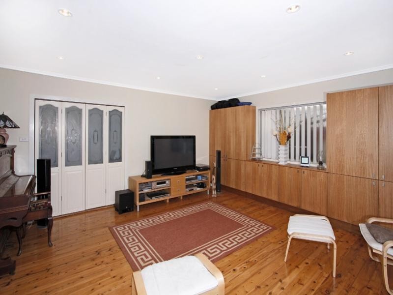 39 Dandaraga Road, Brightwaters NSW 2264