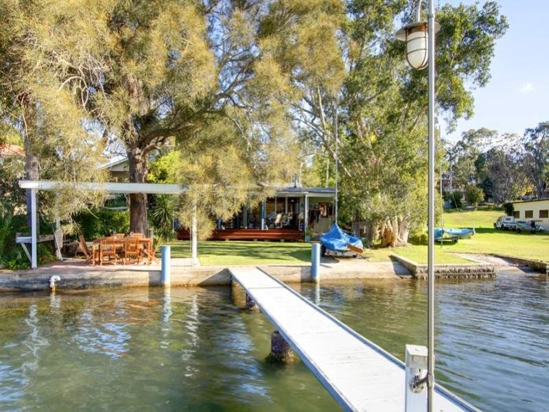 39 Dandaraga Road, Brightwaters NSW 2264