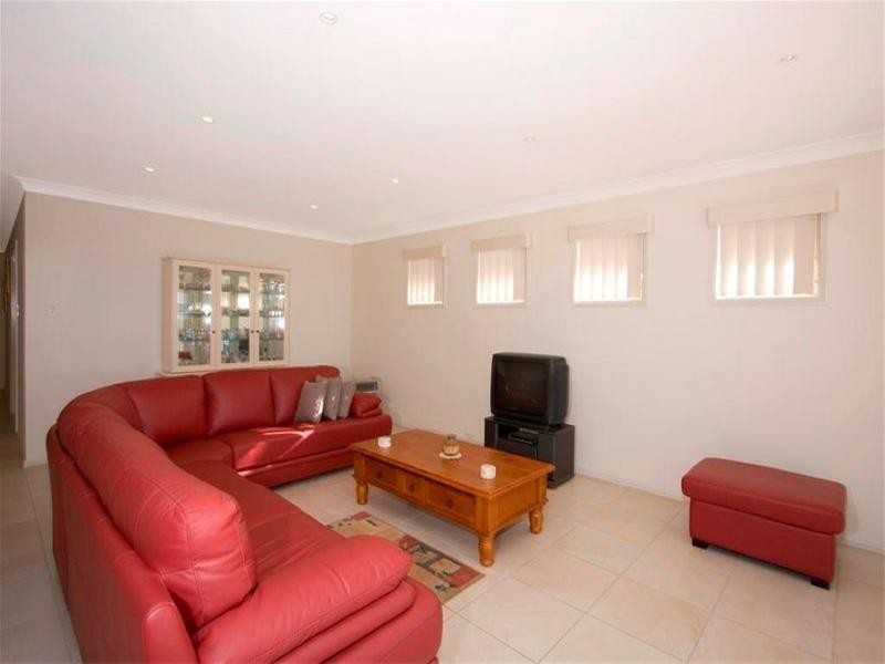 51 Sunshine Parade, Sunshine NSW 2264