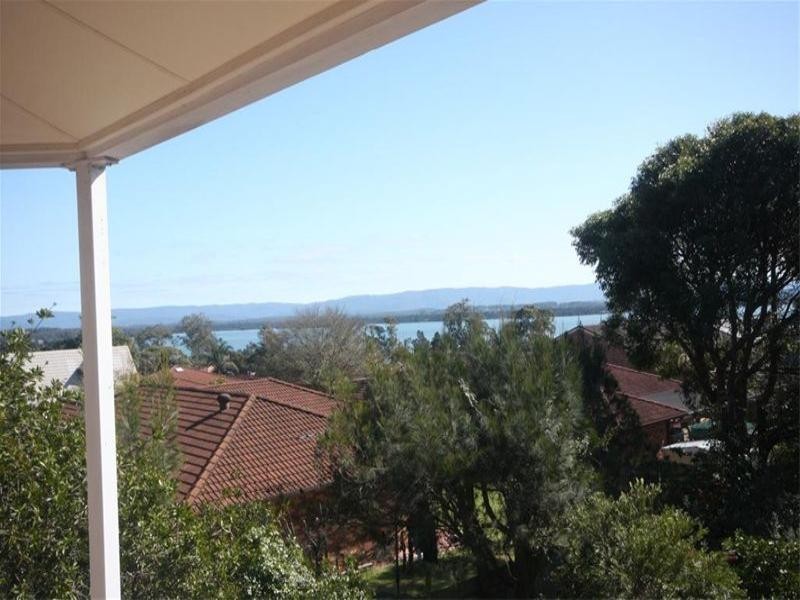 4 Mather Drive, Bonnells Bay NSW 2264